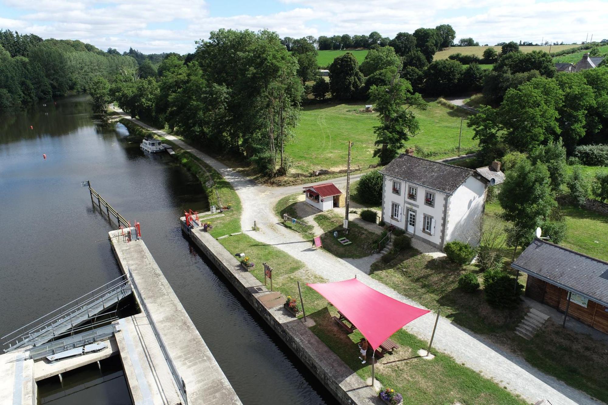 Ecluse Le Port, Etape Velofrancette Bed & Breakfast Sace Luaran gambar